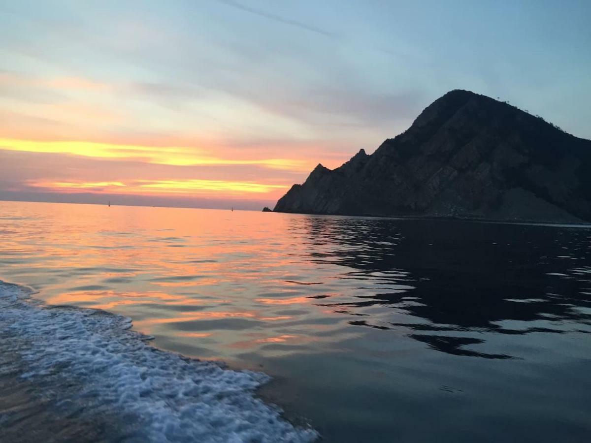 Tavernetta 109 Terrazza Tra Le 5 Terre E Portofino Deiva Marina Eksteriør billede